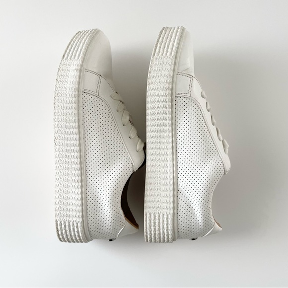 Steven Madden Toliver Sneakers - 8 - Picture 8 of 12